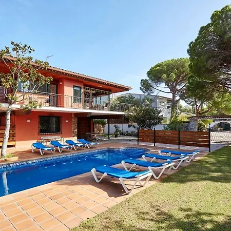 The Montane Modern Lloret de Mar