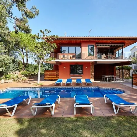 Montane Villa